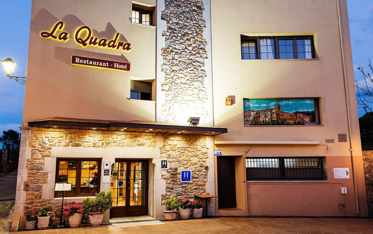 Hotel Restaurant La Quadra