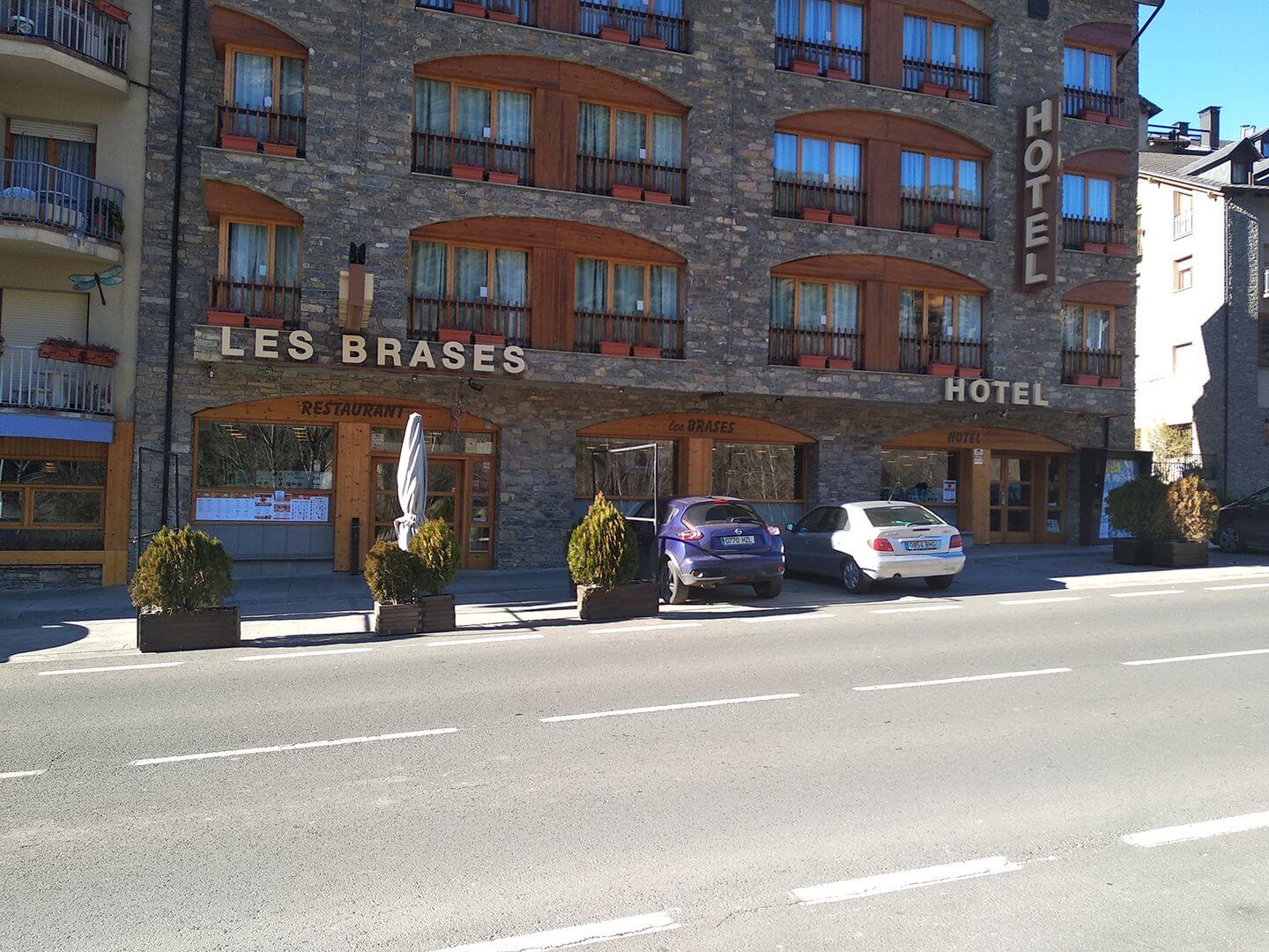 Hotel Restaurant Les Brases