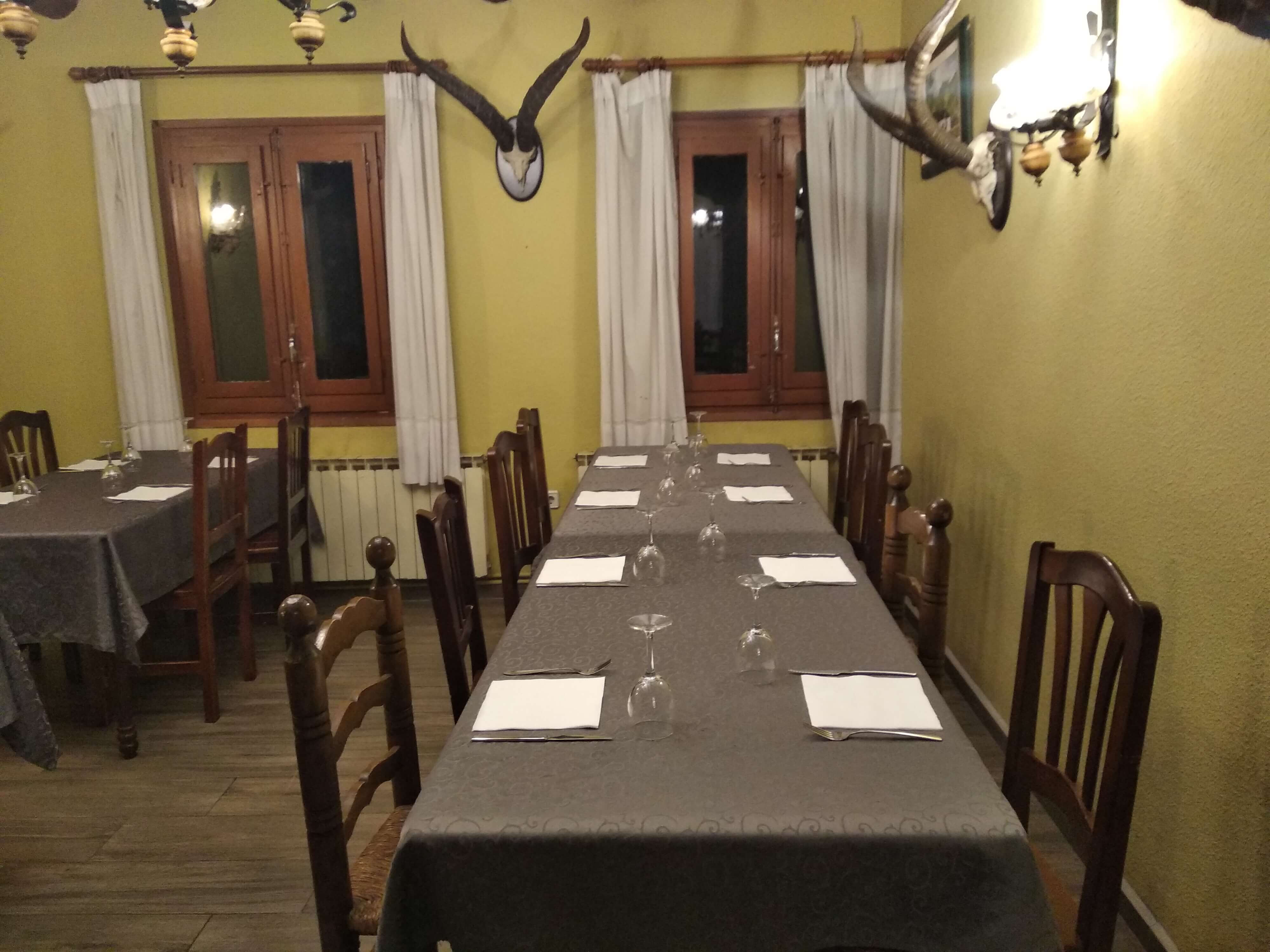 Hostal Restaurant Pous de la Neu